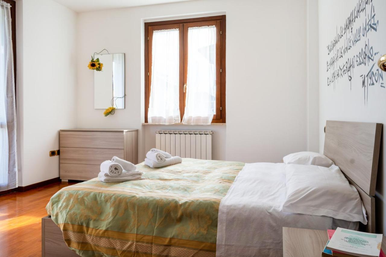Casa Del Giardino Bright Apartment Bastia Umbra Buitenkant foto