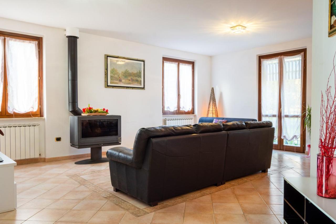 Casa Del Giardino Bright Apartment Bastia Umbra Buitenkant foto