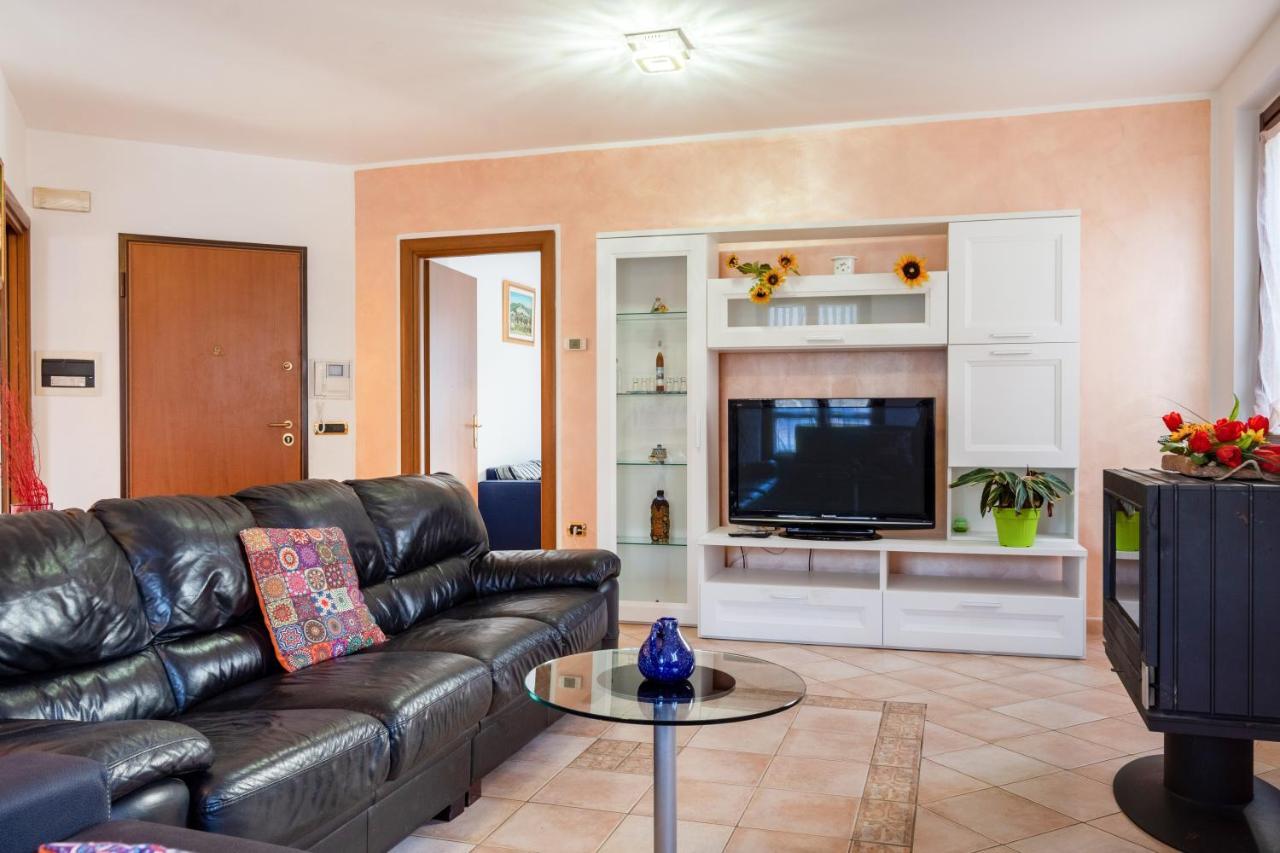 Casa Del Giardino Bright Apartment Bastia Umbra Buitenkant foto