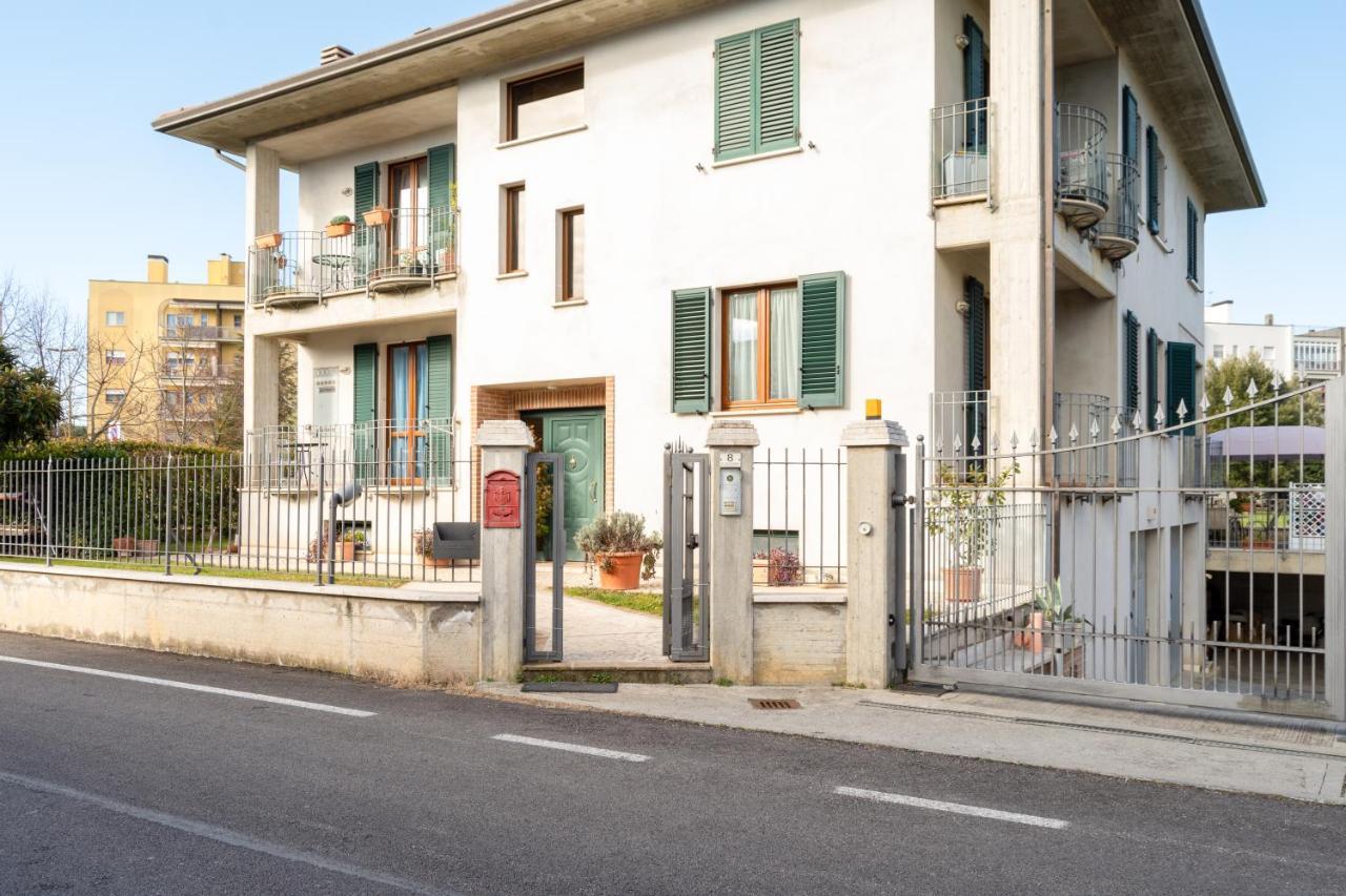 Casa Del Giardino Bright Apartment Bastia Umbra Buitenkant foto